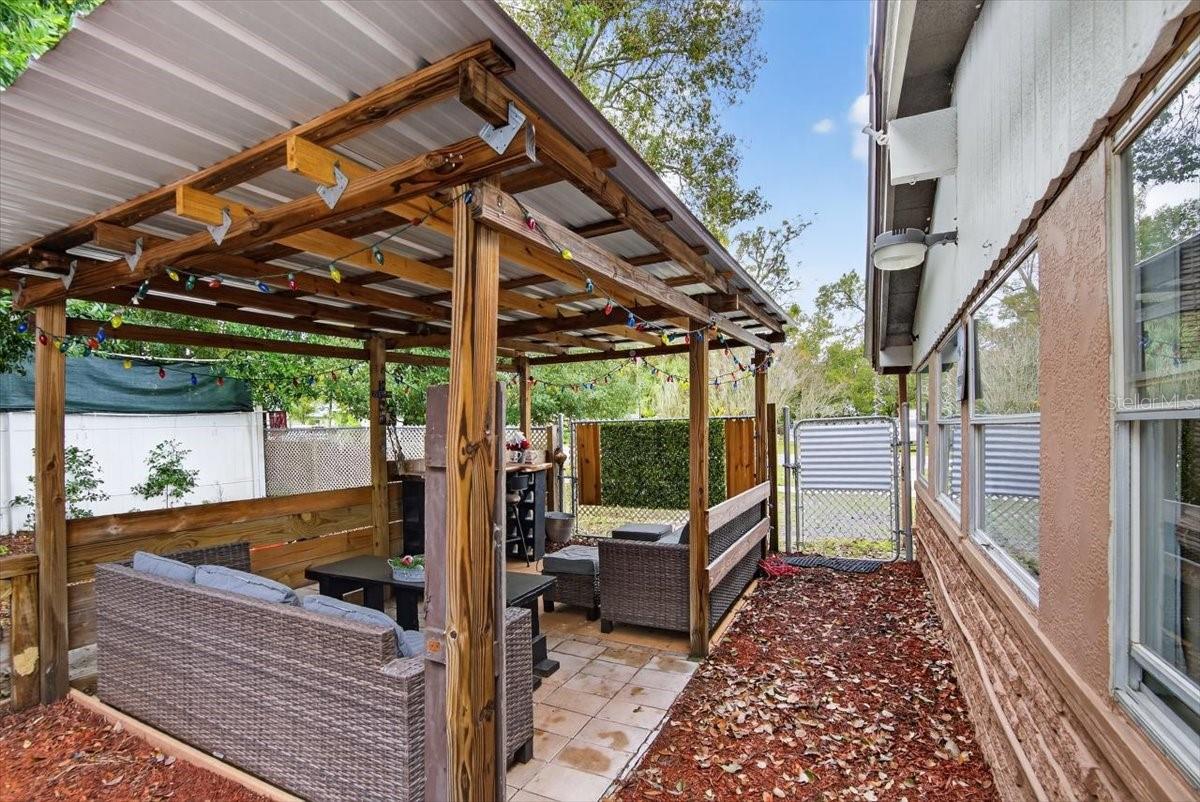 CITY ZEPHYRHILLS - Residential