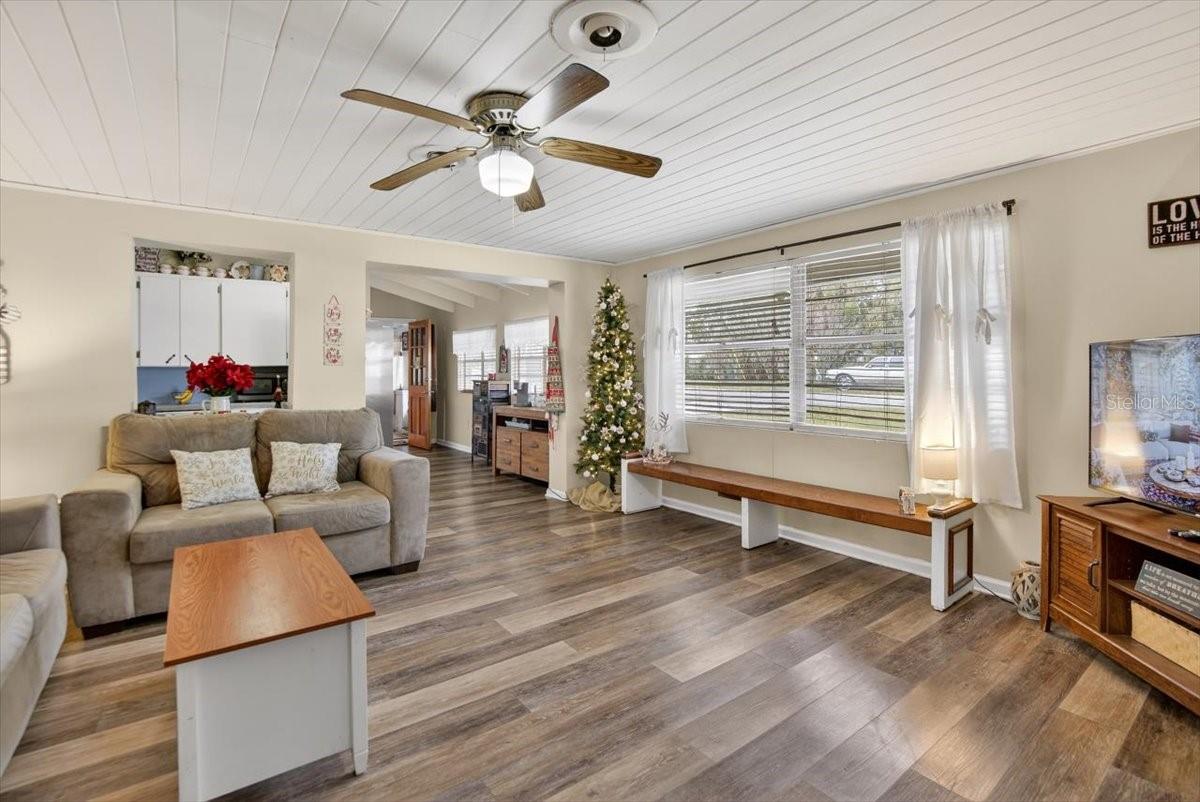 CITY ZEPHYRHILLS - Residential