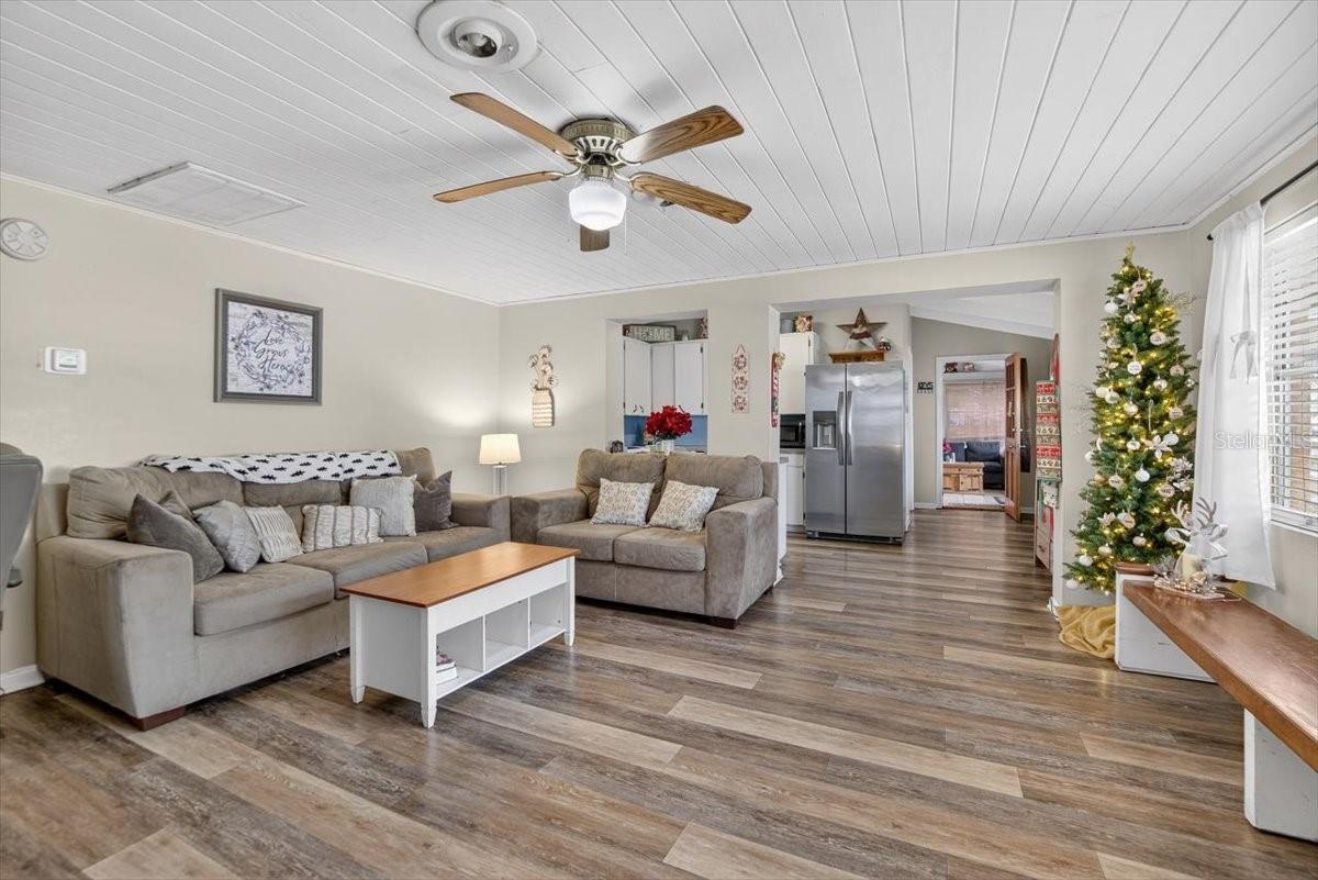 CITY ZEPHYRHILLS - Residential