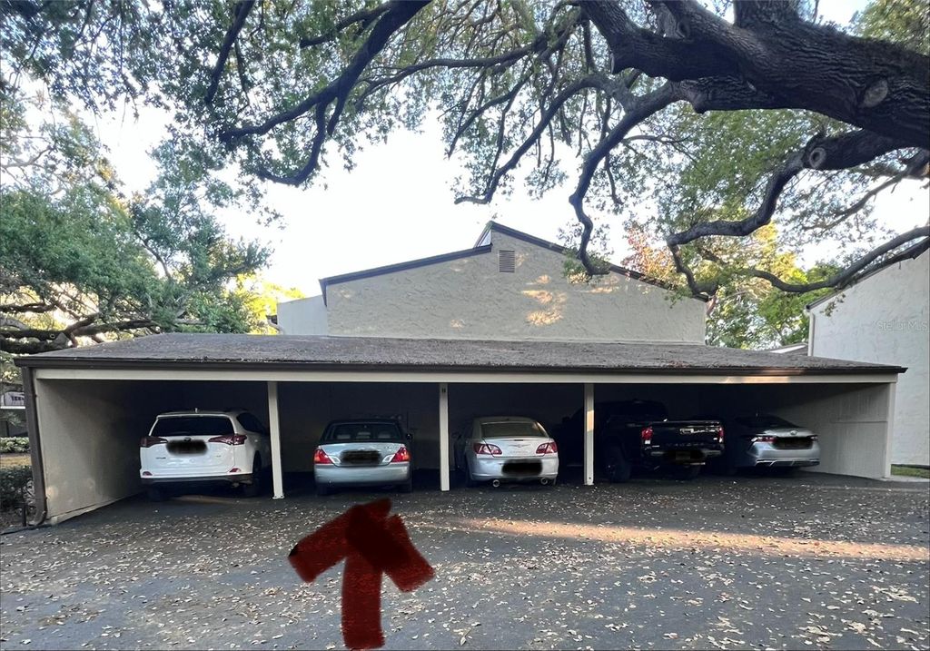 Photo of 700 Starkey Road #814, Largo, FL 33771 (MLS # TB8490273)