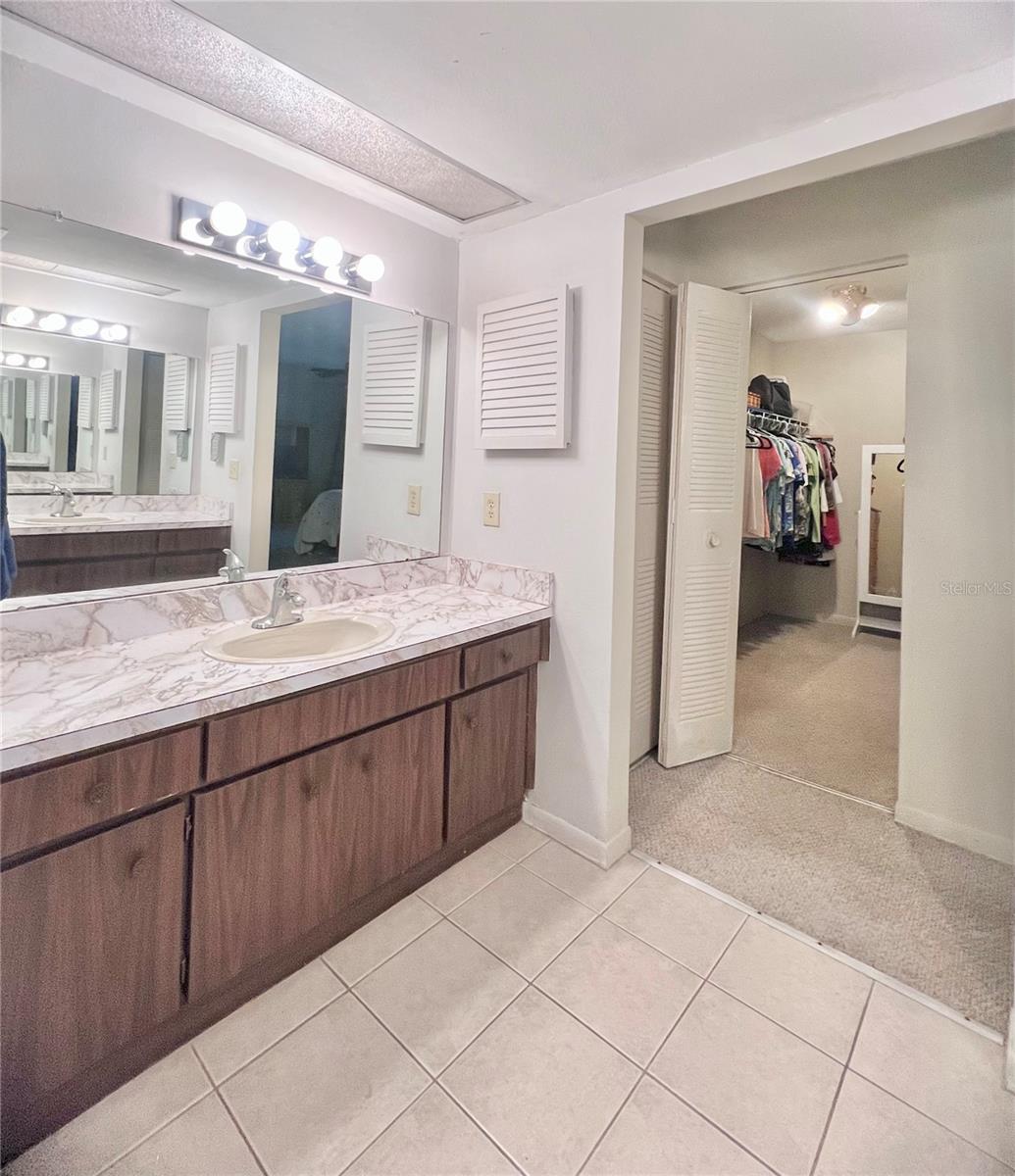 FORESTBROOK CONDO I - Residential