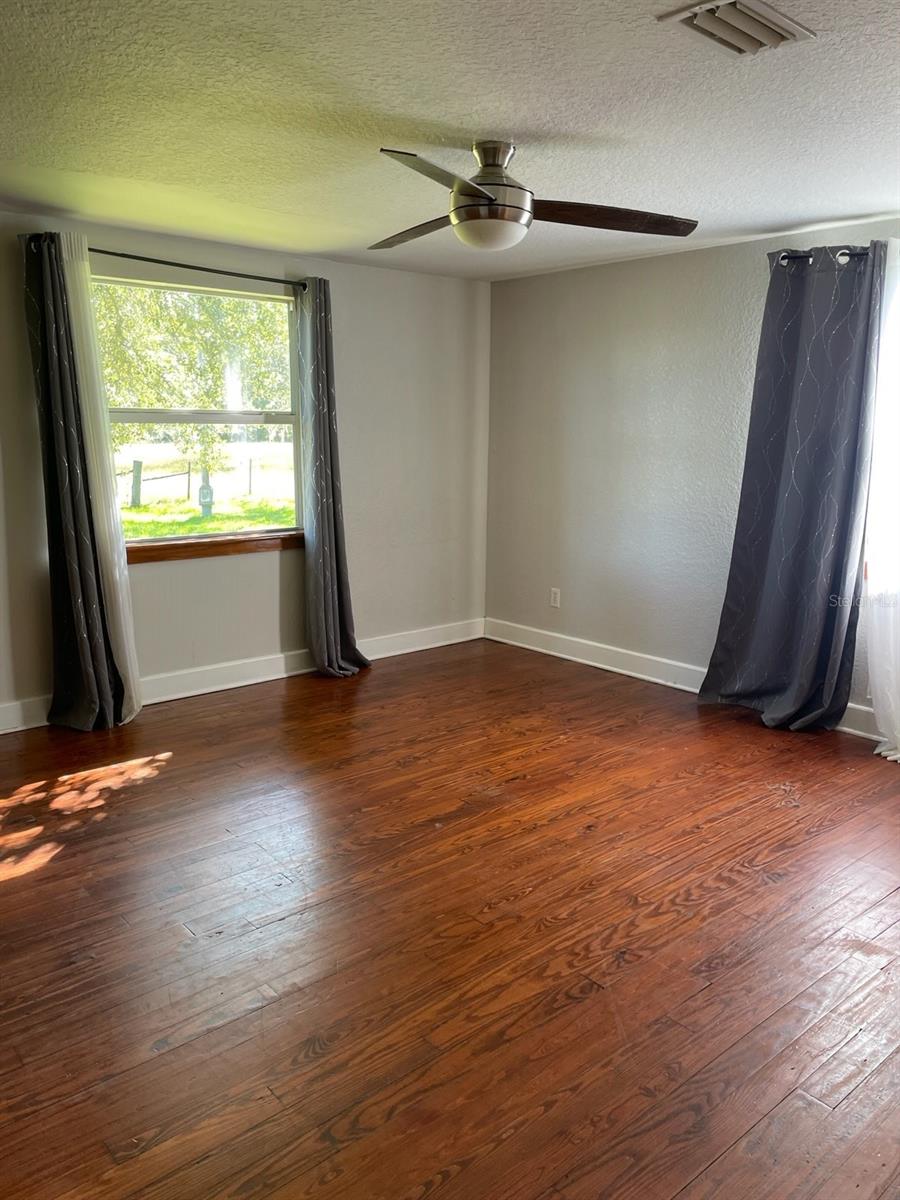 REBEL RUN - Residential