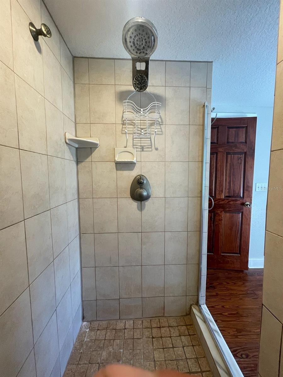 REBEL RUN - Residential