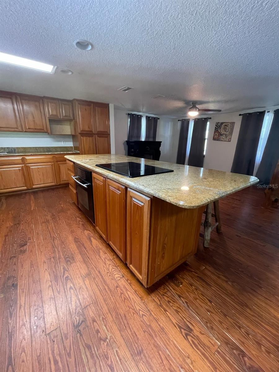 REBEL RUN - Residential