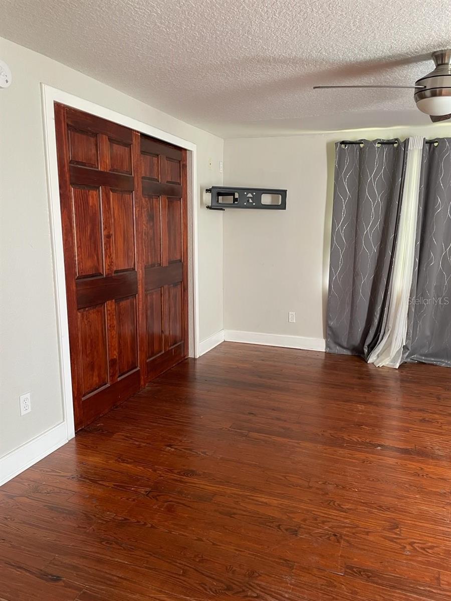 REBEL RUN - Residential