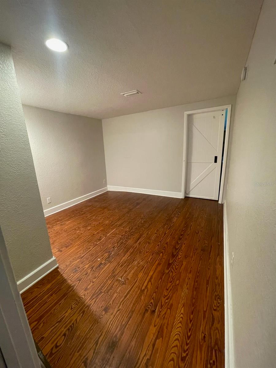 REBEL RUN - Residential