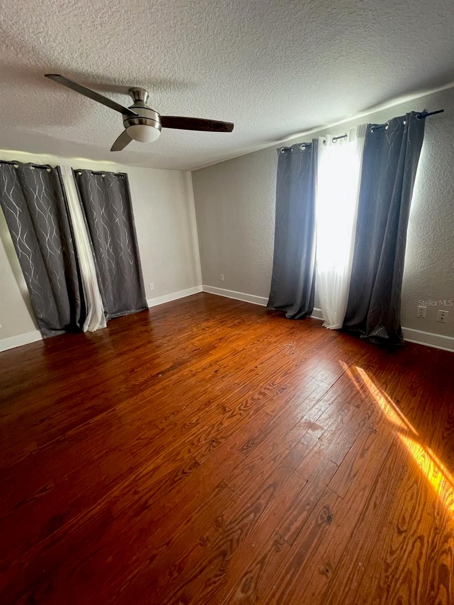 REBEL RUN - Residential