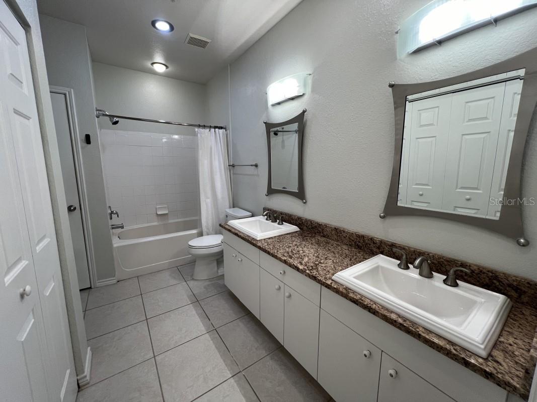 4307 BAYSIDE VILLAGE DRIVE 201