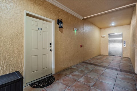 Property photo of 4307 Bayside Village Drive 201, Tampa, FL 33615
