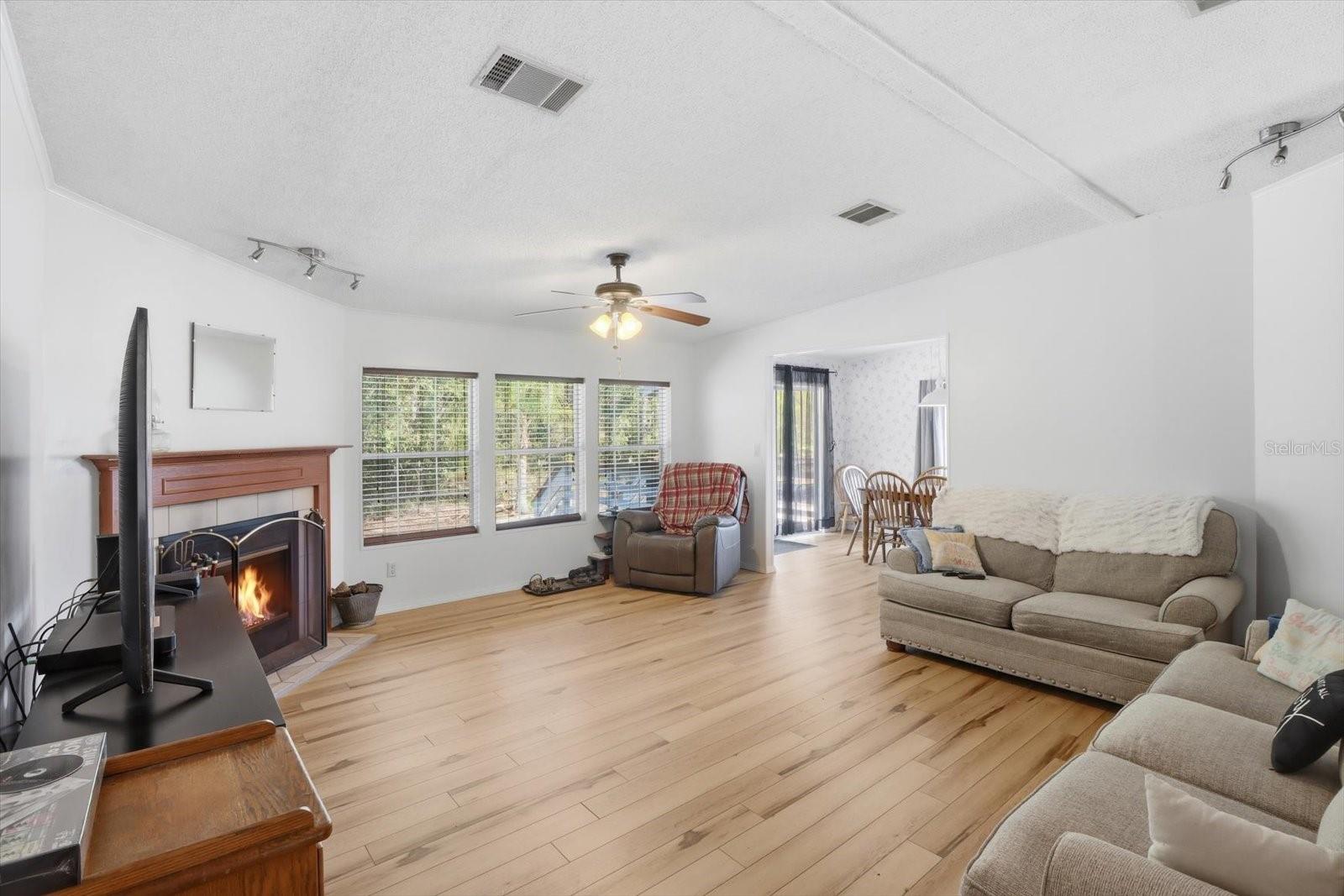GREEN ACRES ADD - Residential