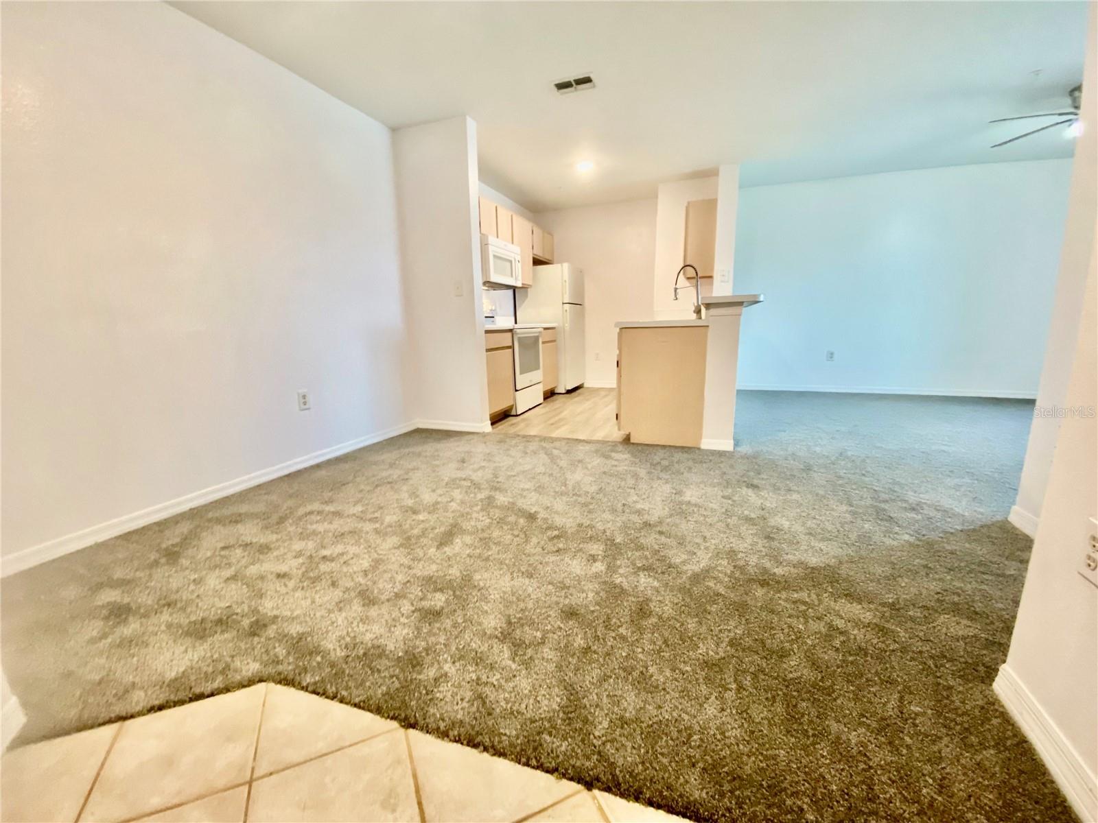 5459 VINELAND ROAD 4210