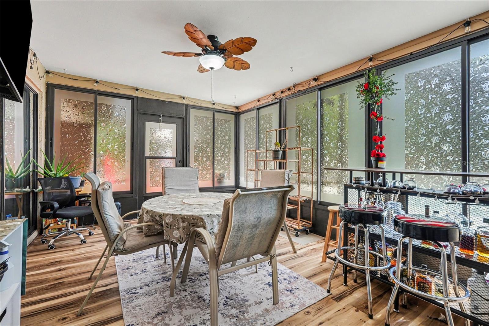 FOREST OAKS UNIT 1 - Residential