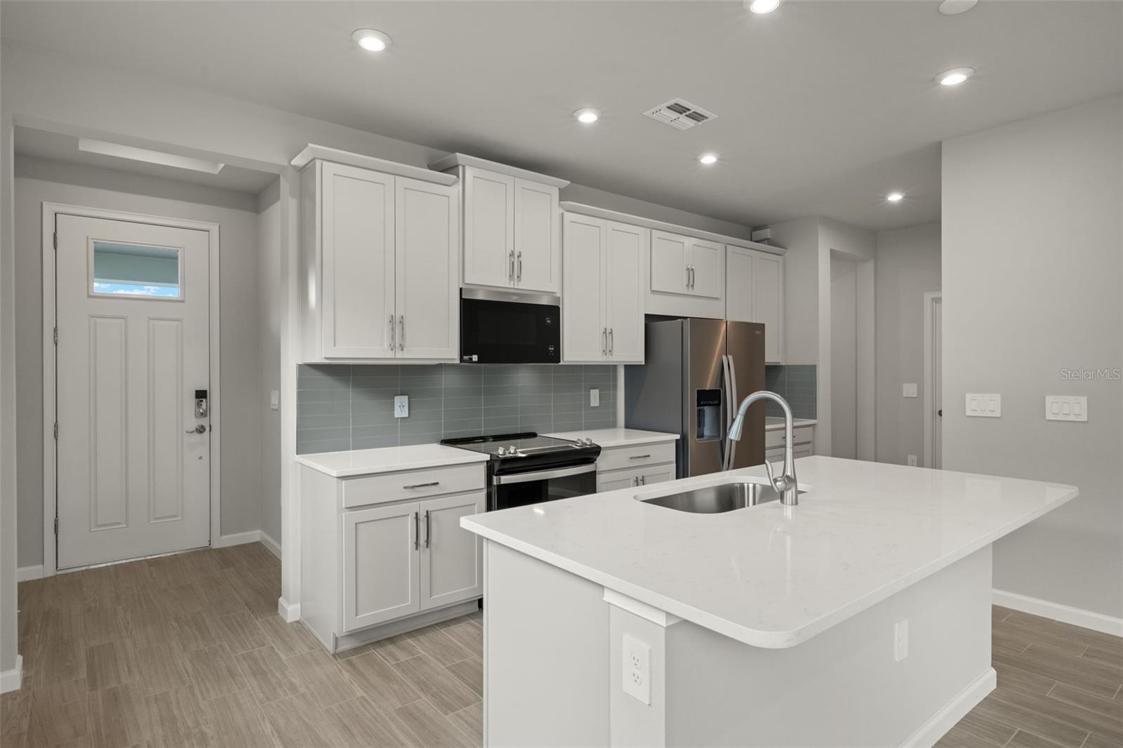 11223 LIVEWELL COURT