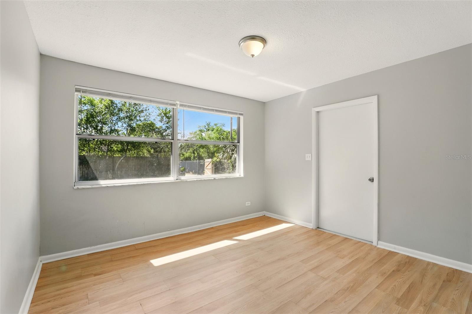 WEKIWA SPGS PARK REP - Residential Lease