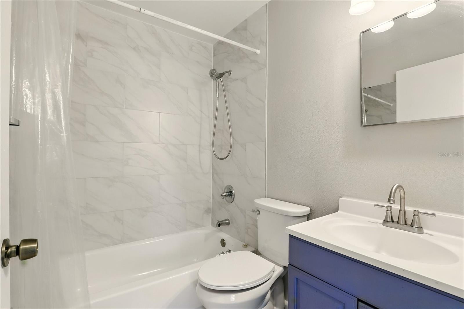 WEKIWA SPGS PARK REP - Residential Lease