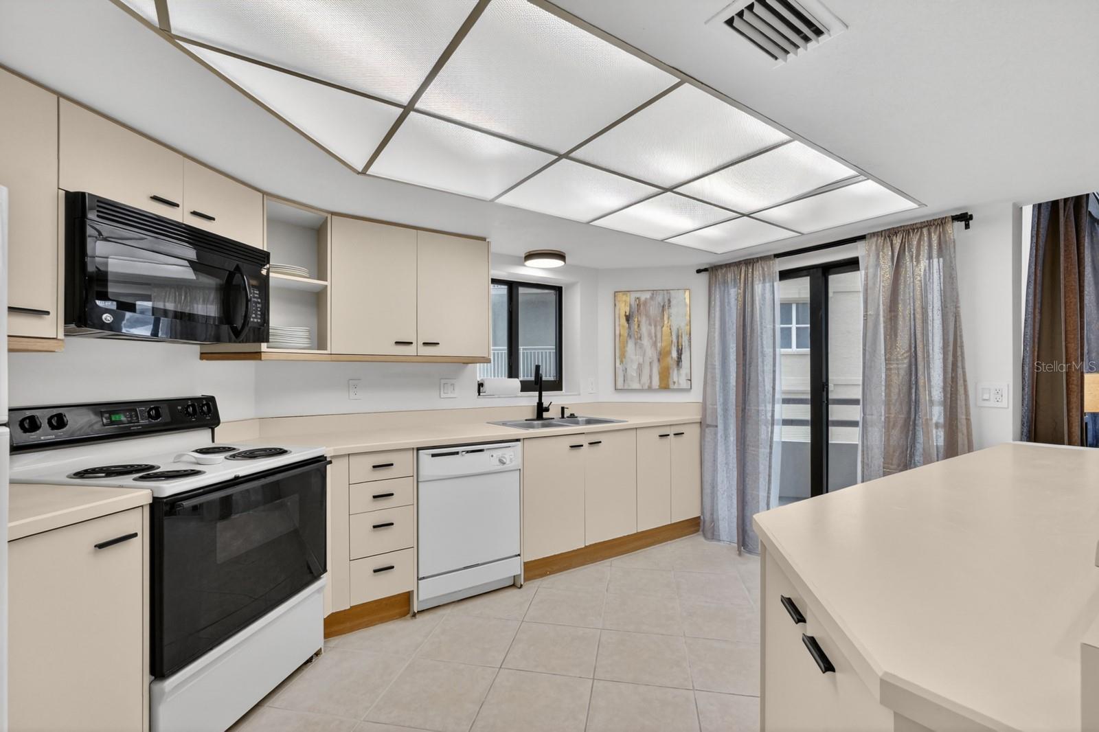 SEYCHELLES CONDO - Residential