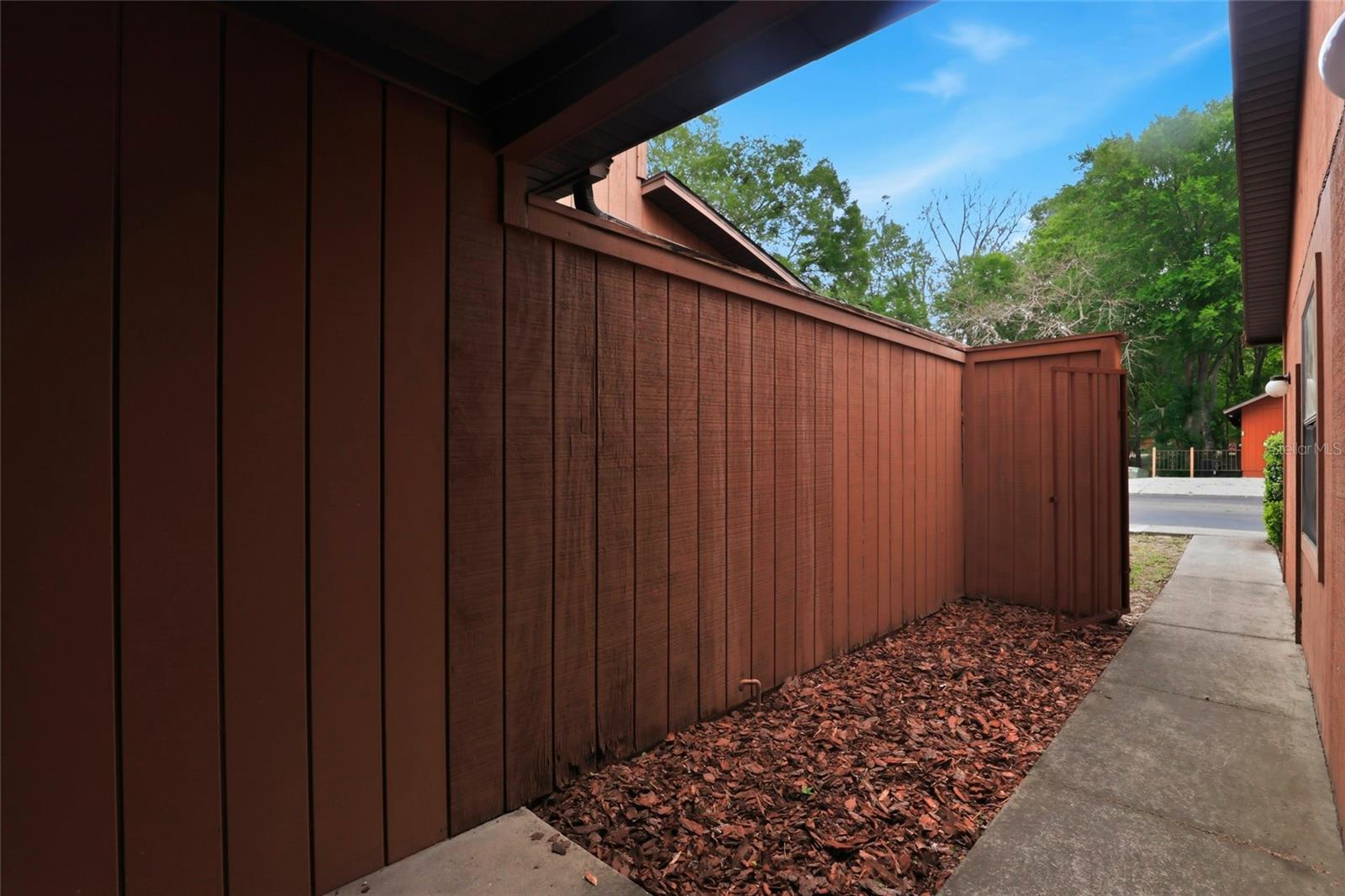 826 SW 57TH TERRACE 120Q