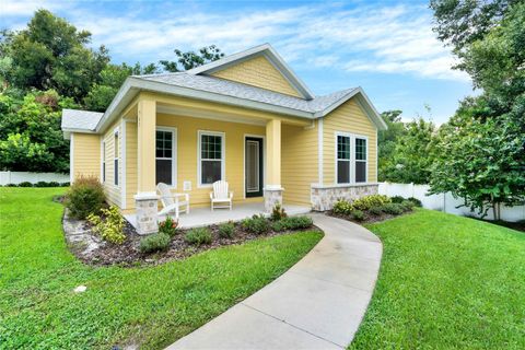 967 AZALEA WALK CIRCLE DELAND FL 32724