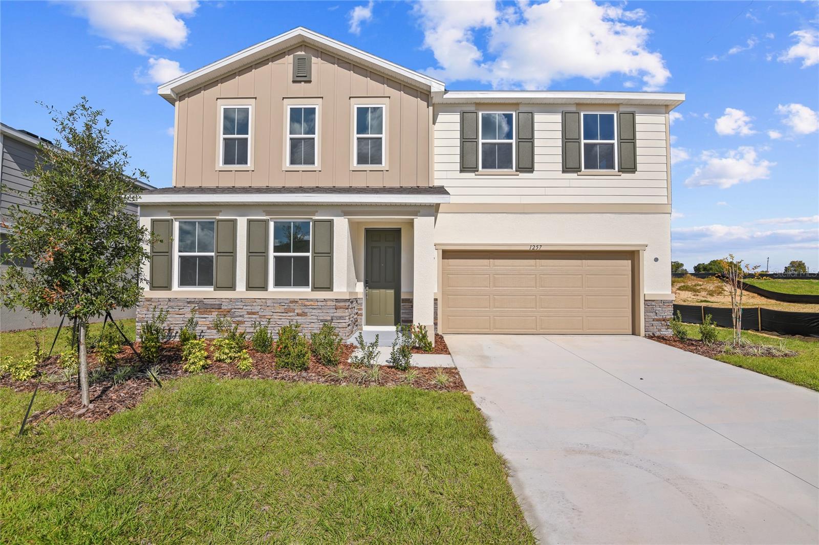 SEASONS AT BELLA VISTA - Residential