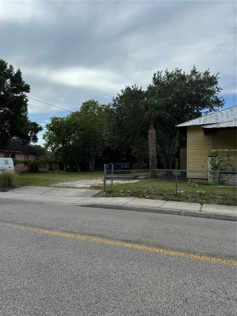 A home in NEW SMYRNA BEACH