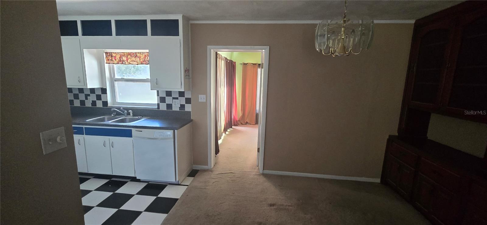 LAKEWOOD - Residential