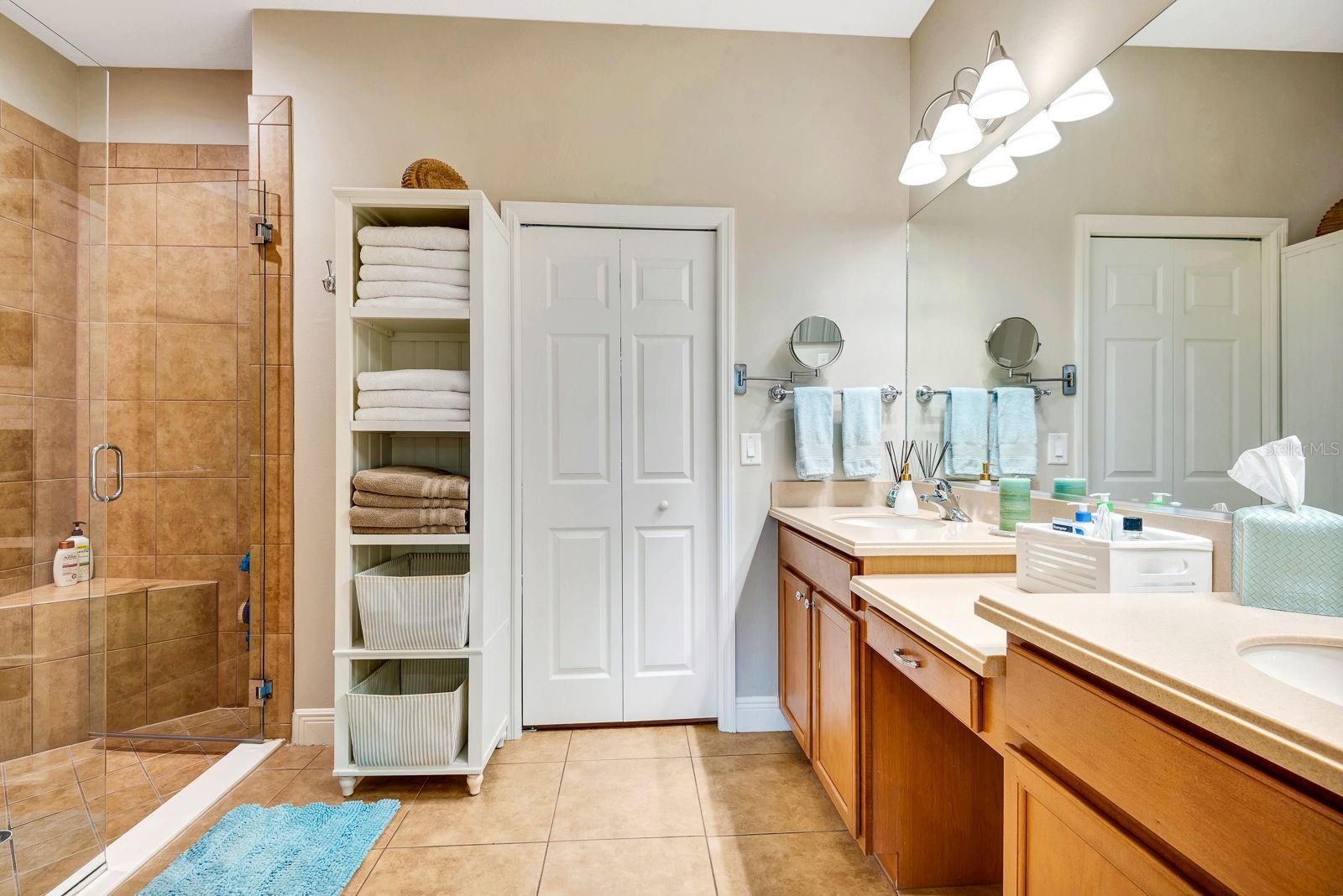 PALMA SOLA TRACE - Residential