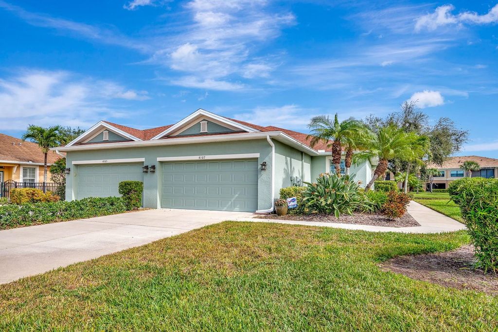 Photo of 4107 Bridlecrest Lane, Bradenton, FL 34209 (MLS # A4671812)
