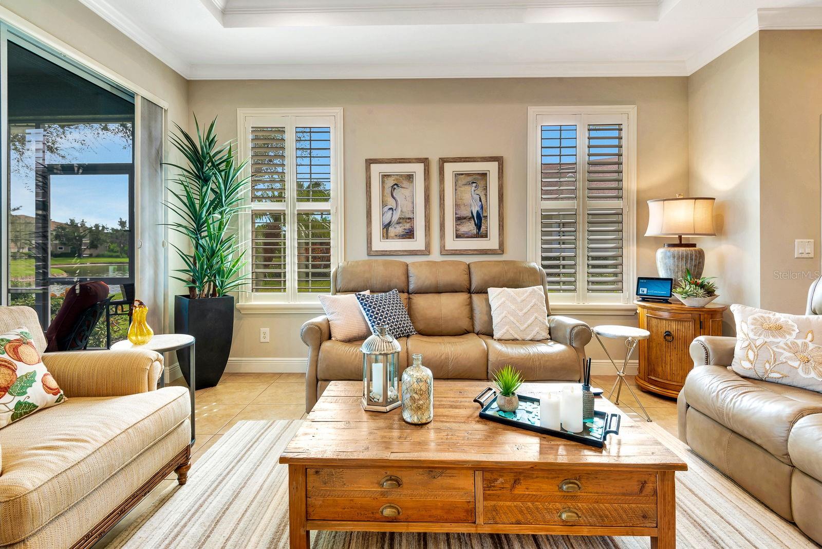 PALMA SOLA TRACE - Residential