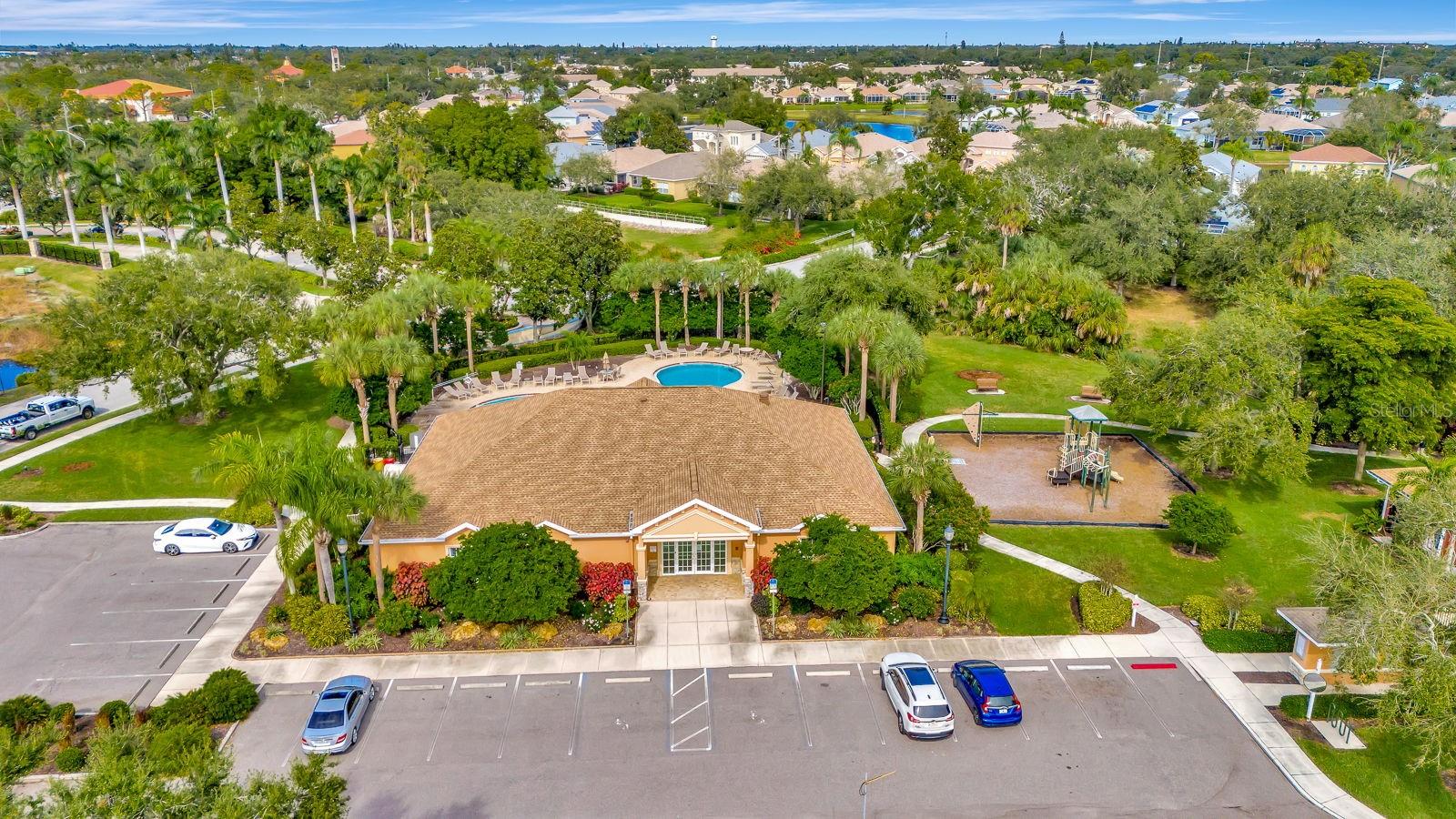 PALMA SOLA TRACE - Residential