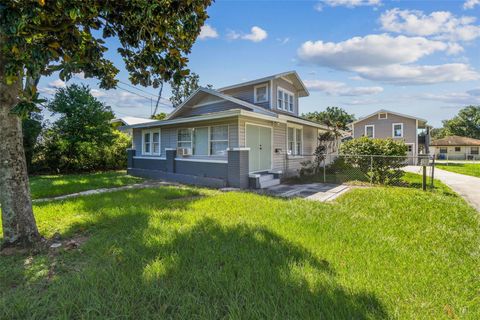 Photo of 307 E Beacon Road, Lakeland, FL 33803 (MLS # L4954748)