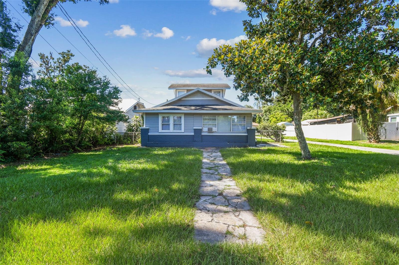 307 E BEACON ROAD