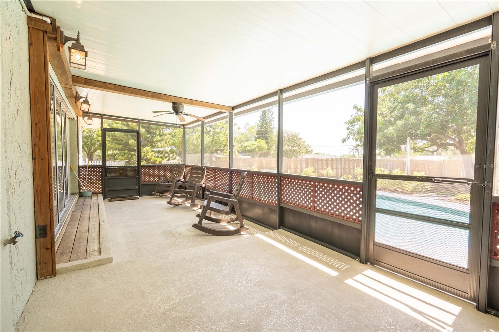 ORANGEWOOD ESTATES SUB - Residential Lease