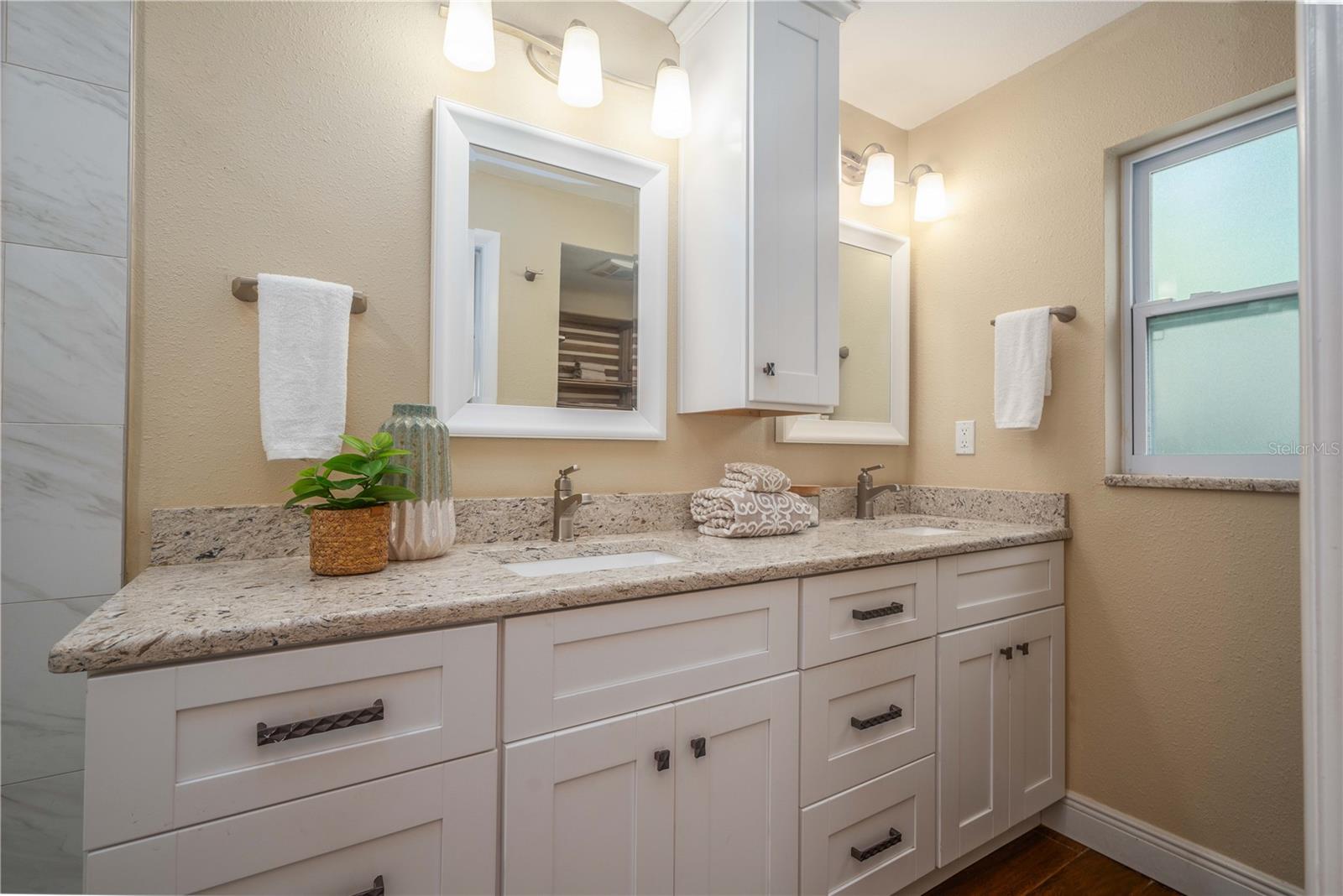 ORANGEWOOD ESTATES SUB - Residential Lease