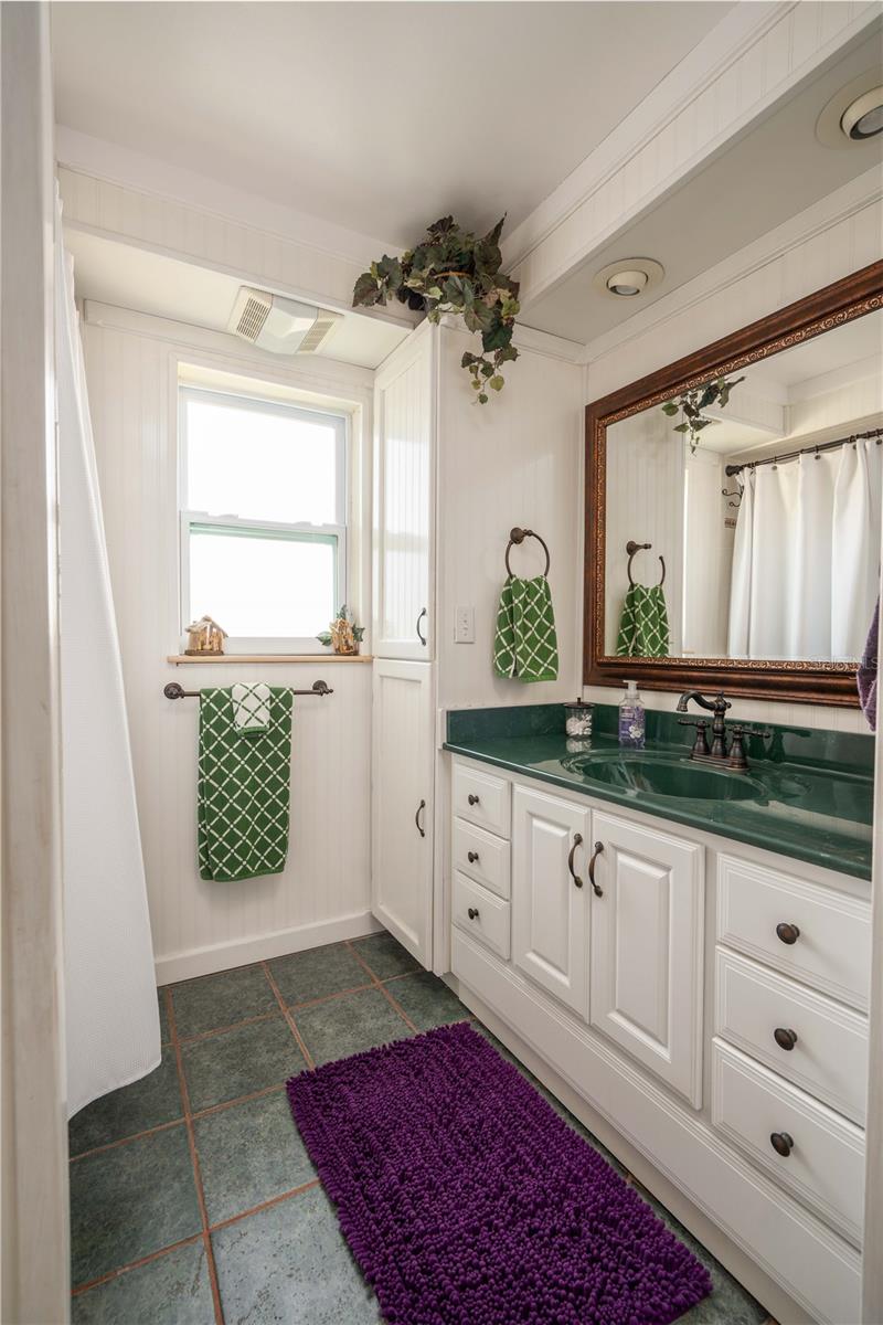 ORANGEWOOD ESTATES SUB - Residential Lease