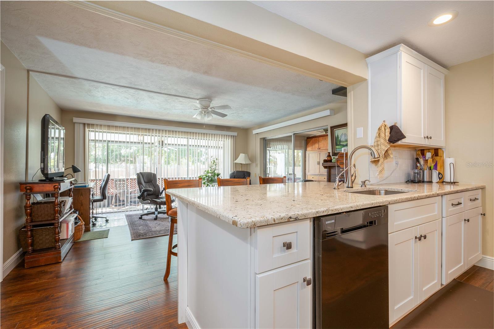 ORANGEWOOD ESTATES SUB - Residential Lease