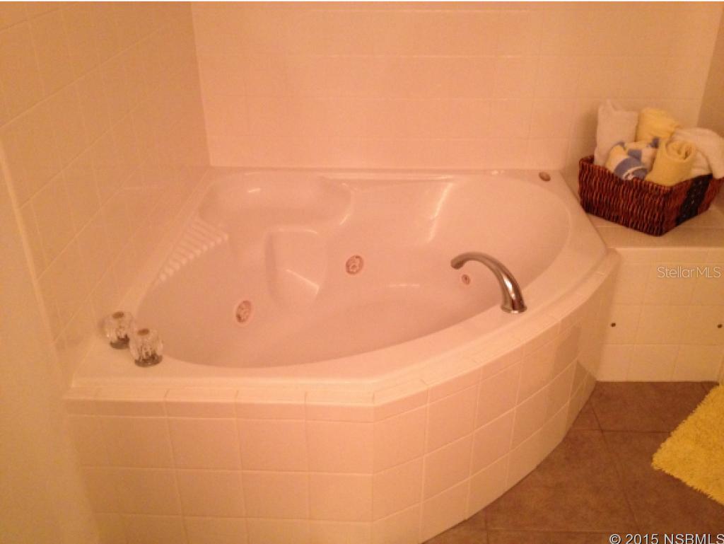 Ocean Walk Condo At Nsb Bldg 04 - Residential