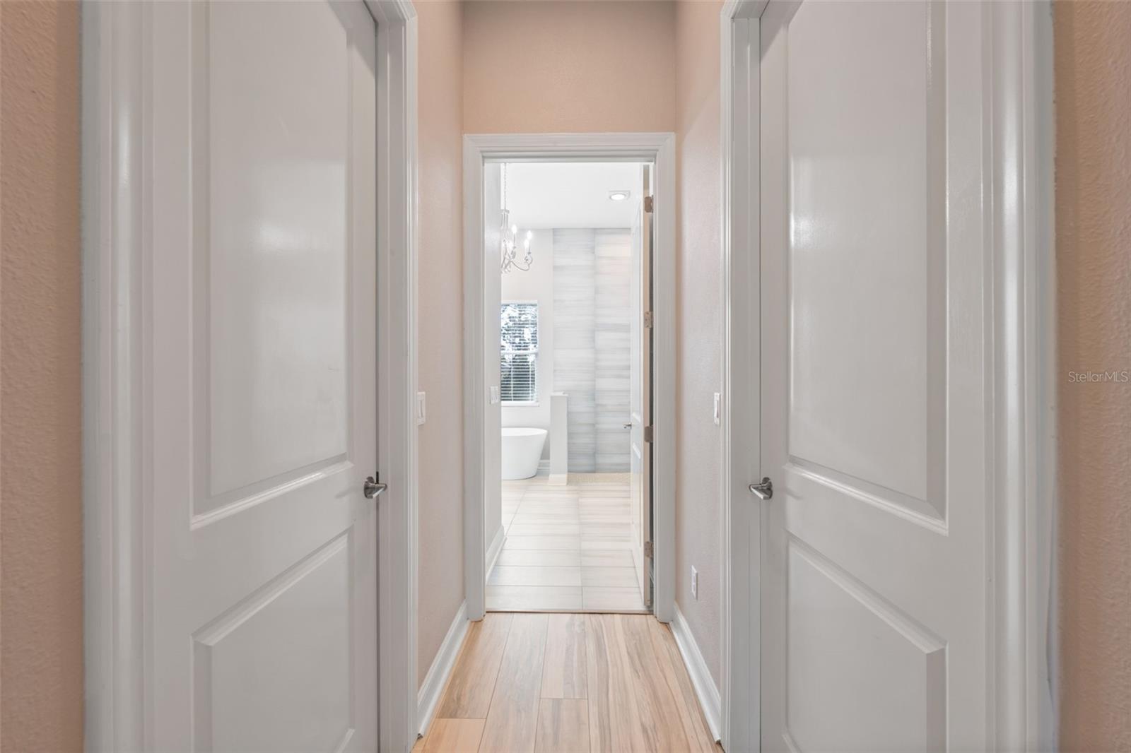 ROYAL HIGHLANDS - Residential