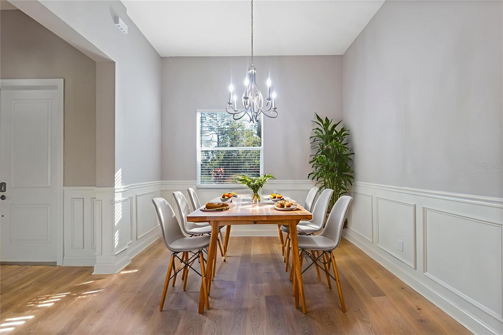 ROYAL HIGHLANDS - Residential