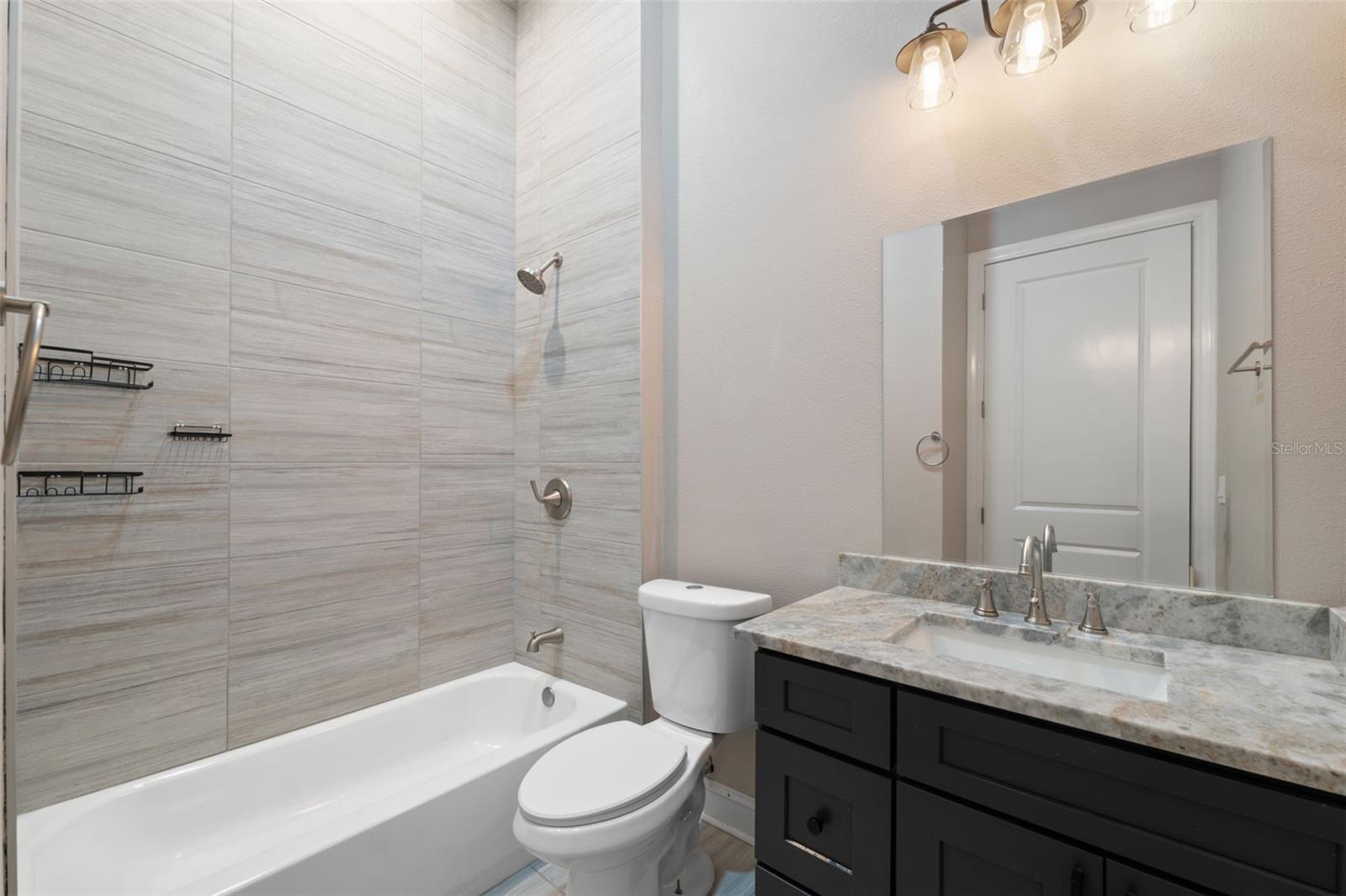 ROYAL HIGHLANDS - Residential