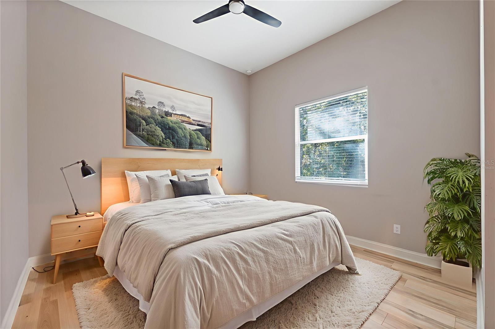 ROYAL HIGHLANDS - Residential