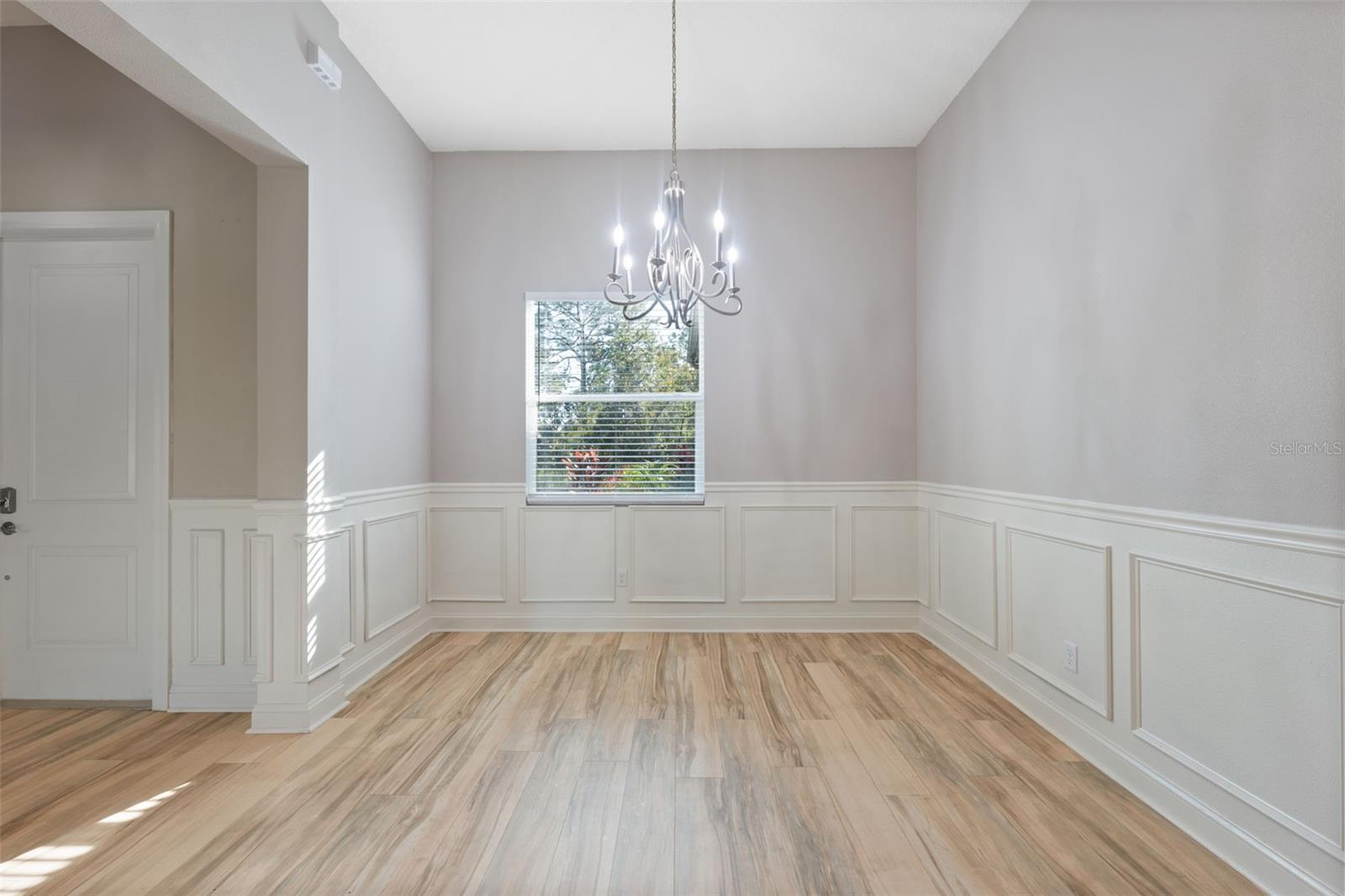 ROYAL HIGHLANDS - Residential