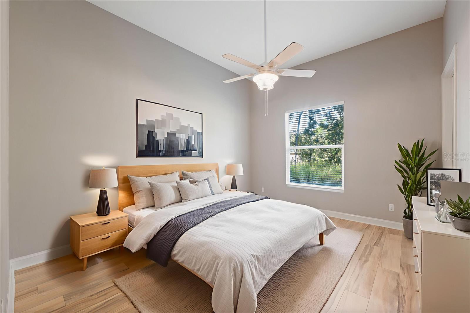 ROYAL HIGHLANDS - Residential