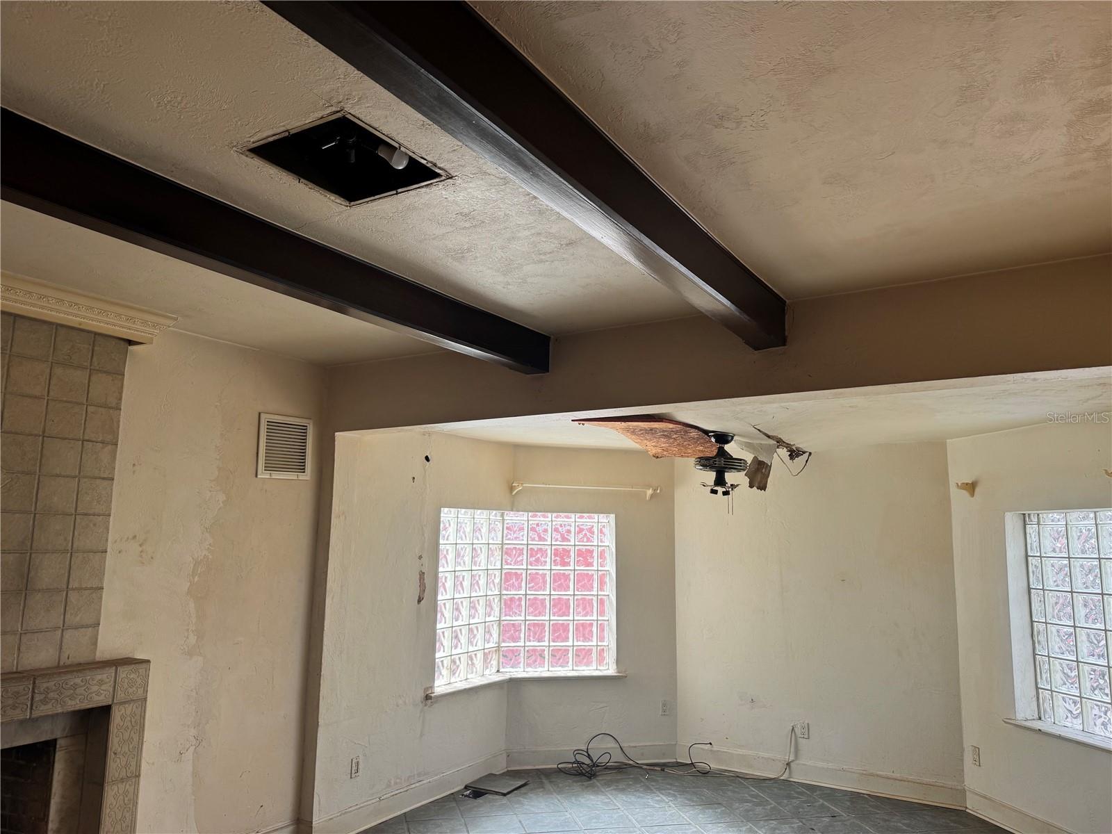 EAST DAYTONA - Residential