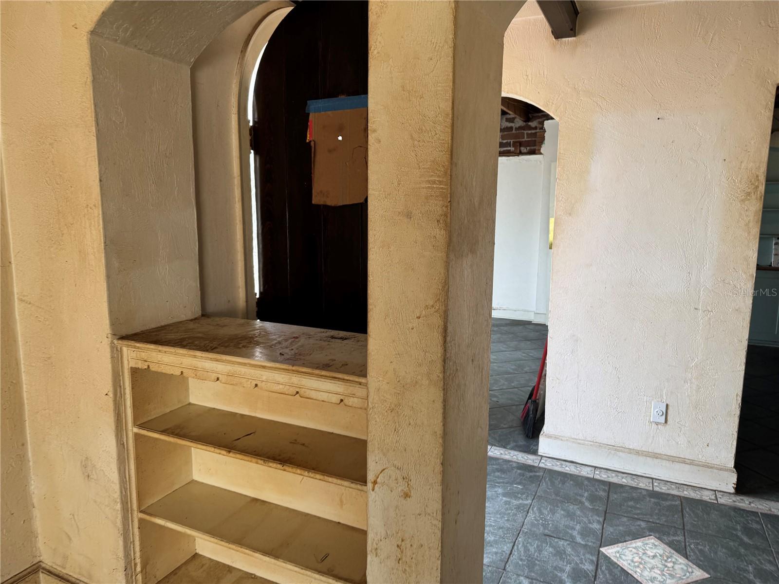 EAST DAYTONA - Residential