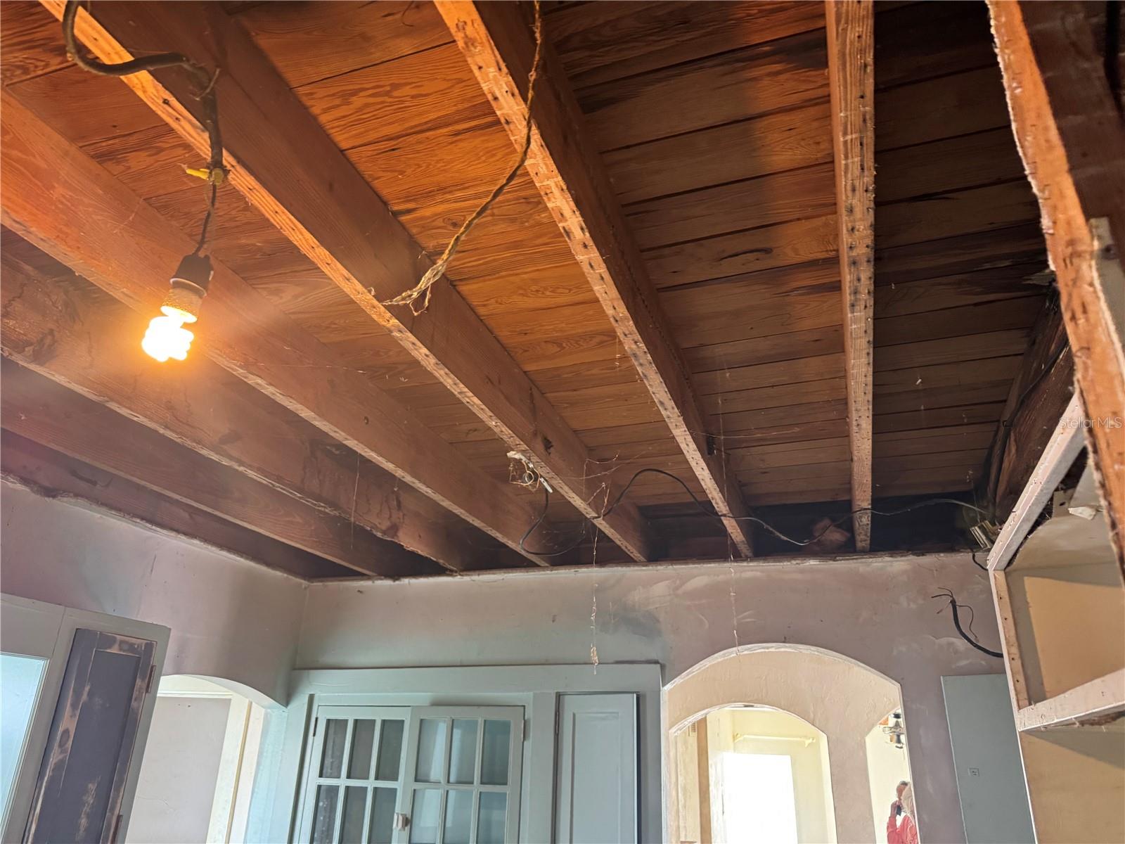 EAST DAYTONA - Residential