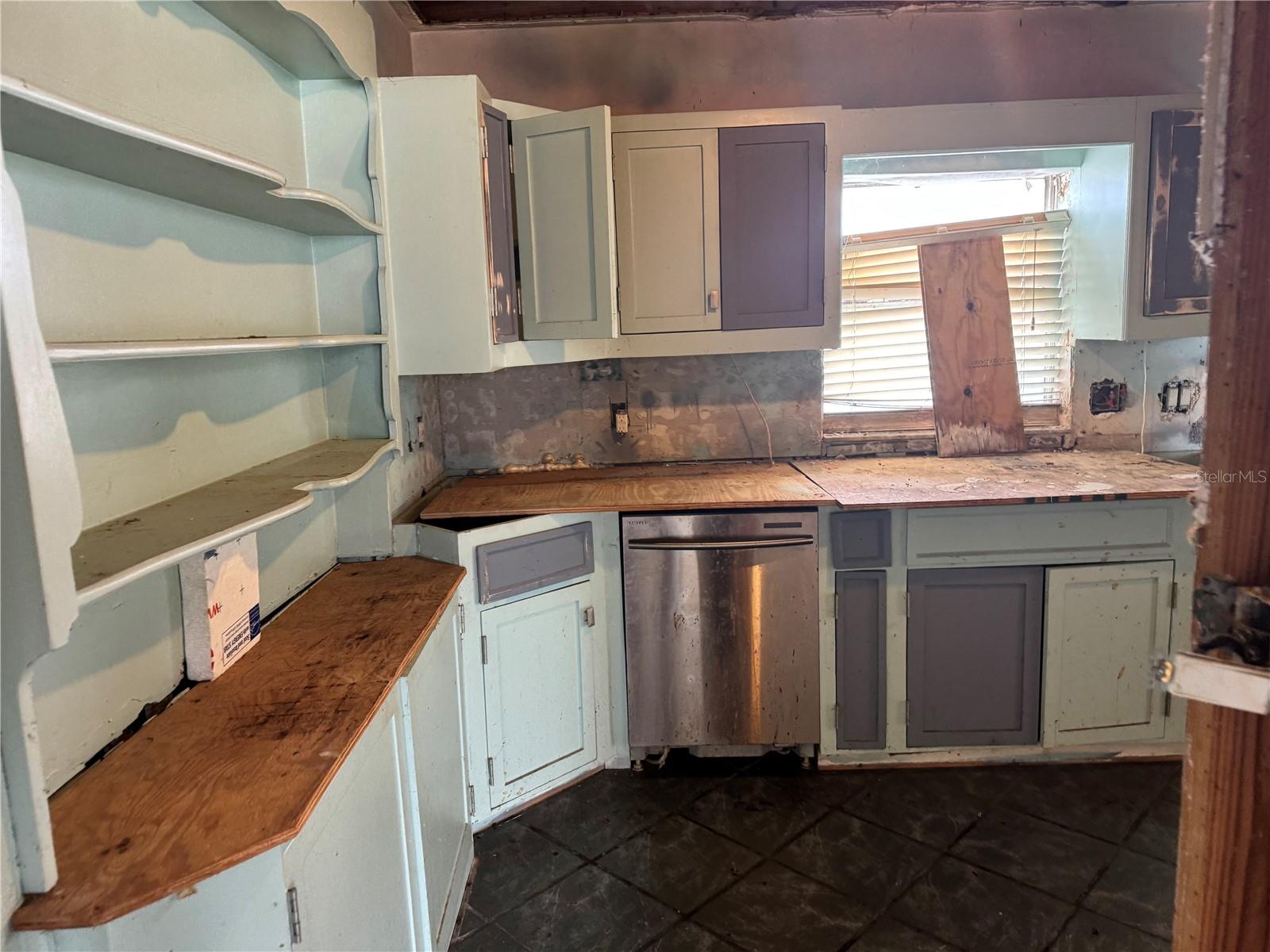 EAST DAYTONA - Residential