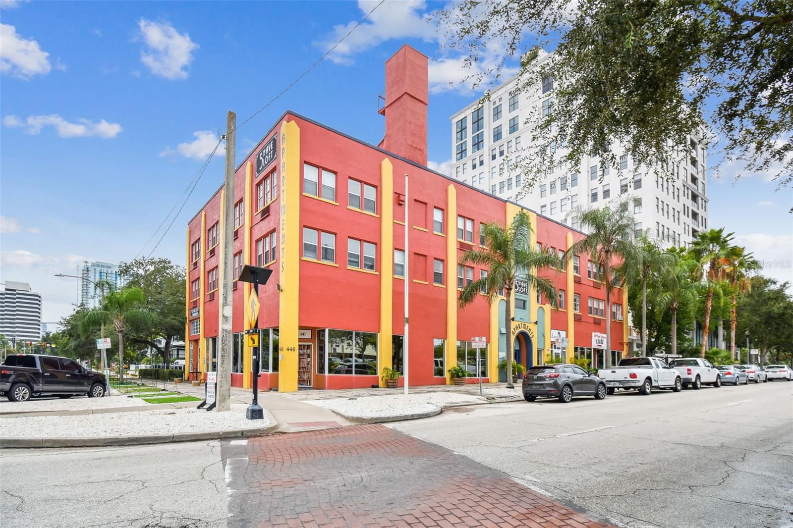 446 2ND STREET N