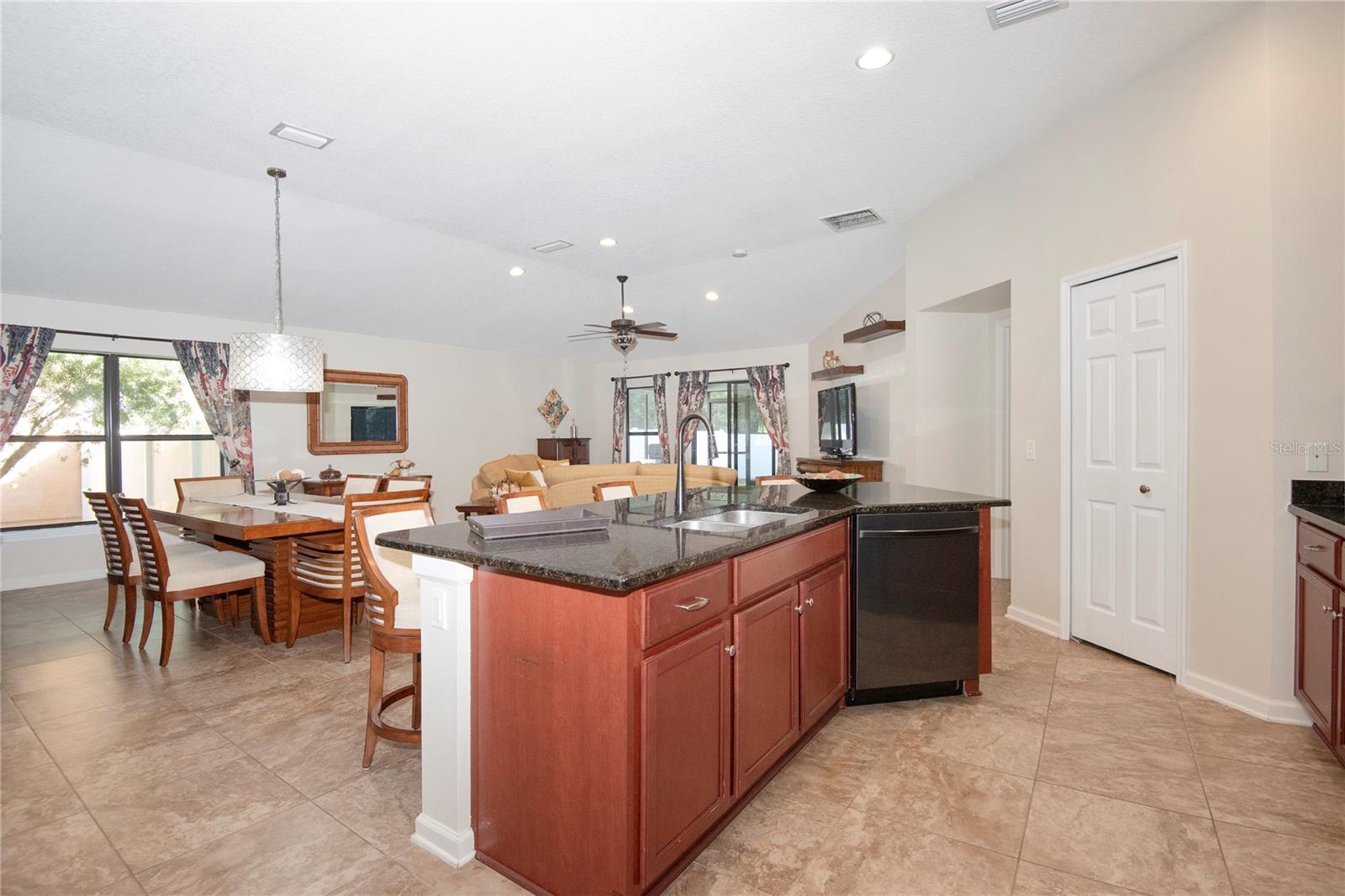 TUSCANY WOODS PH 1 - Residential