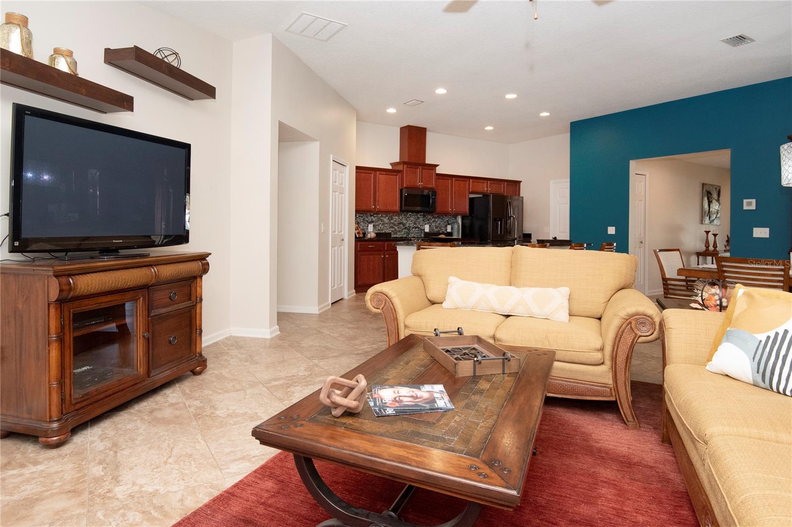 TUSCANY WOODS PH 1 - Residential