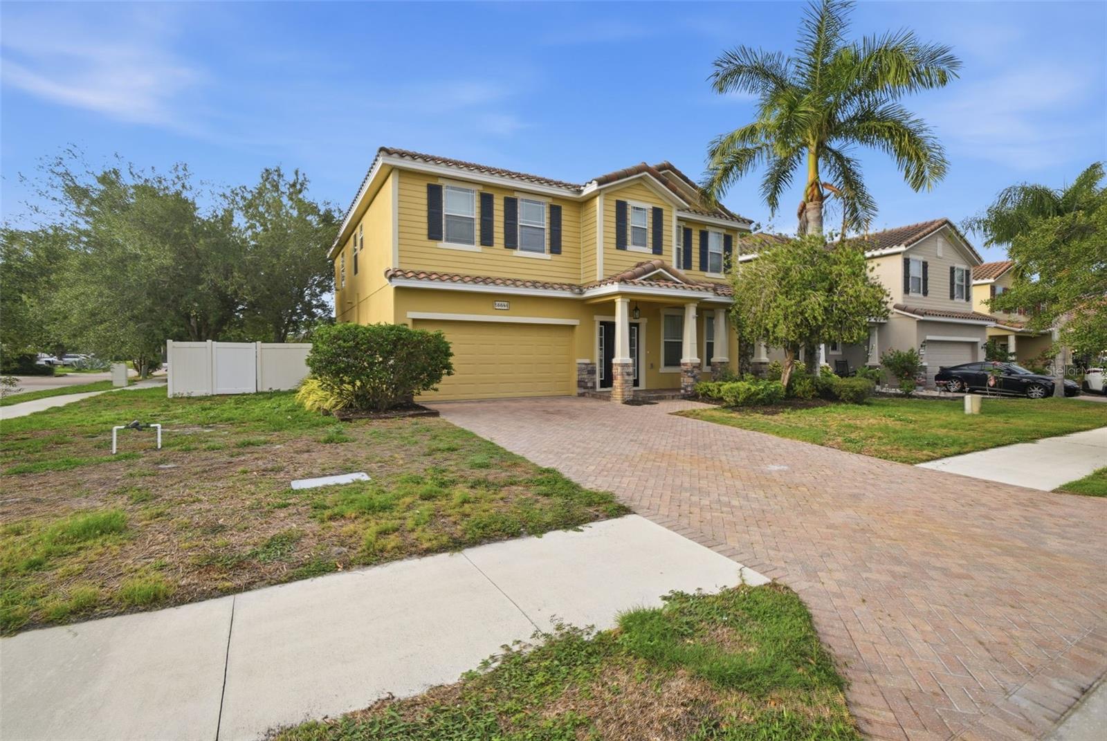 OAK VISTAS - Residential